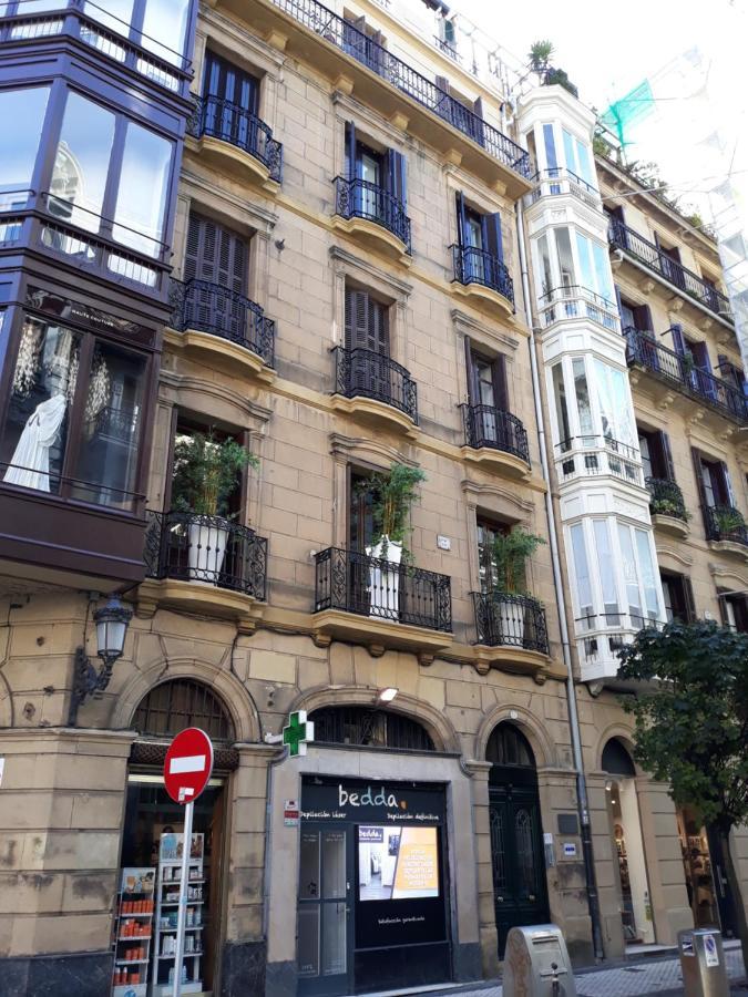 ホテル Casa Centro サン・セバスティアン エクステリア 写真